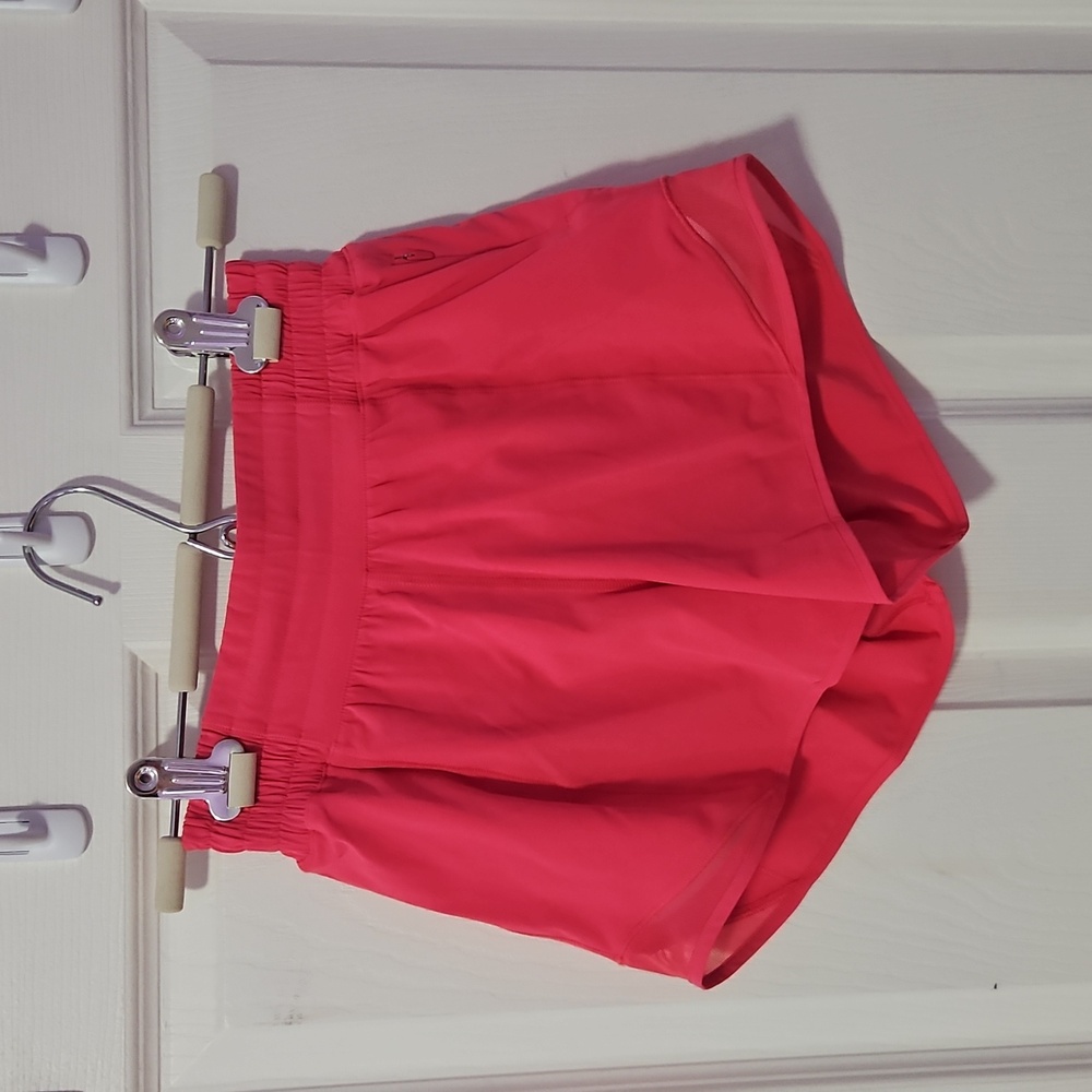 Lululemon Hottie Hot Shorts 4 Inch